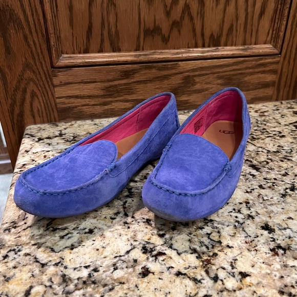 UGG suede loafer - Picture 3 of 6